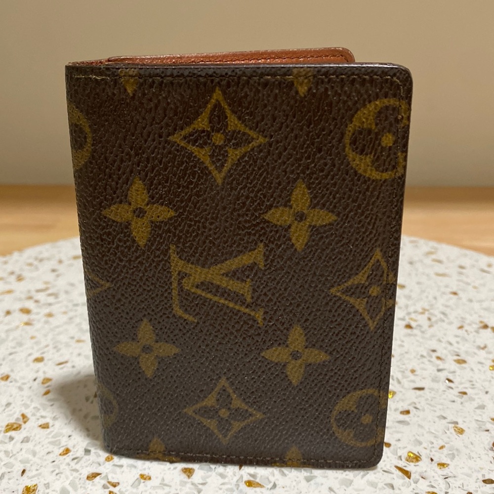 VINTAGE Louis Vuitton monogram vintage bifold card wallet